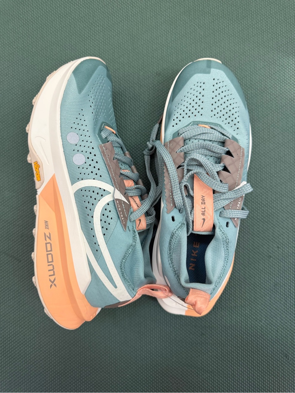 New Nike Women’s Teal & Peach ZoomX Running Shoes
